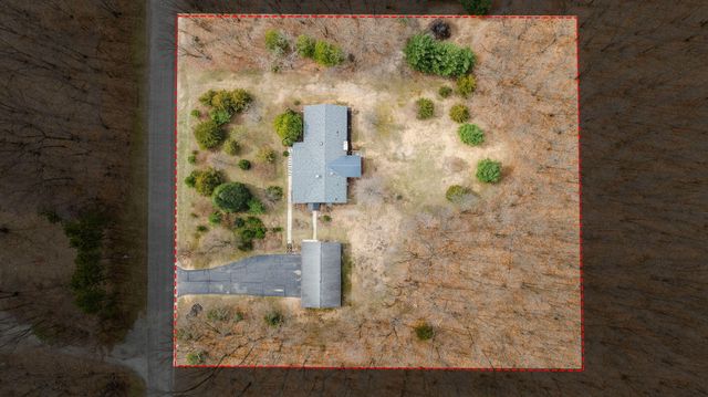 7200 E 150 N, Knox, IN 46534