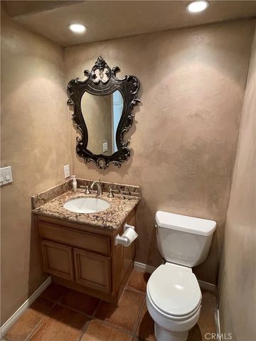 2684 Pala Mesa Court, Costa Mesa, CA 92627
