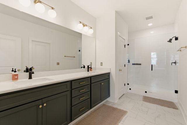6006 Mill Tree Ct, Nashville, TN 37221
