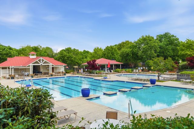 6006 Mill Tree Ct, Nashville, TN 37221
