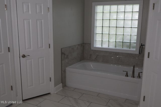 8316 Martin Bluff Road, Gautier, MS 39553