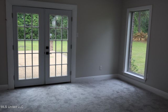8316 Martin Bluff Road, Gautier, MS 39553
