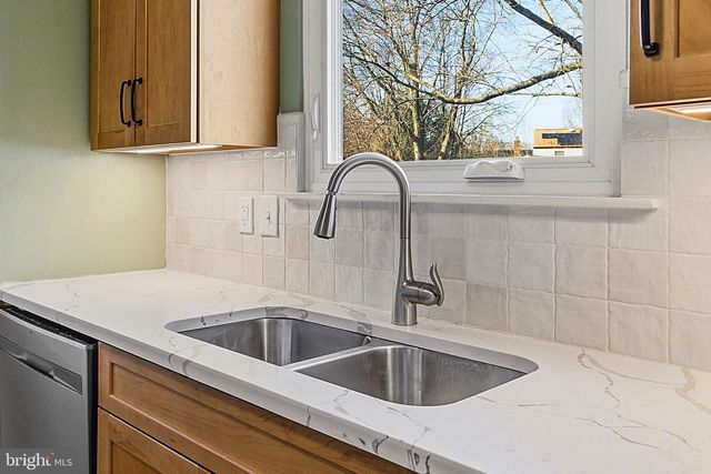 20 ORCHARD LN, Westampton, NJ 08060