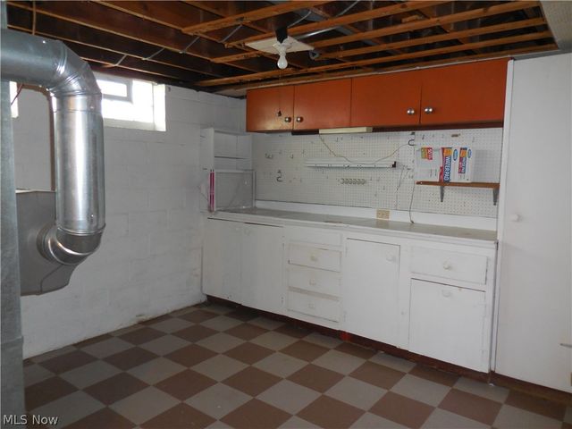 1554 Empire Road, Wickliffe, OH 44092