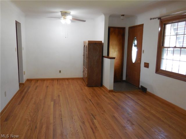 1554 Empire Road, Wickliffe, OH 44092