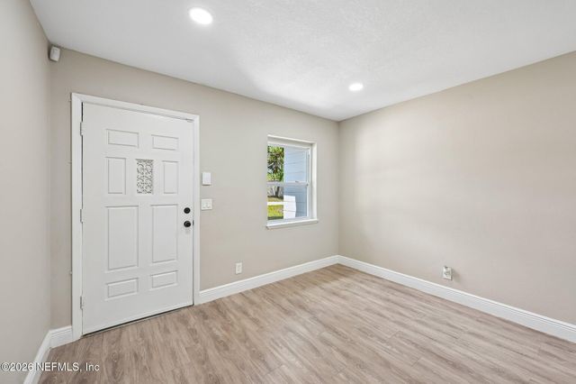10554 DOBELL Road, Jacksonville, FL 32246