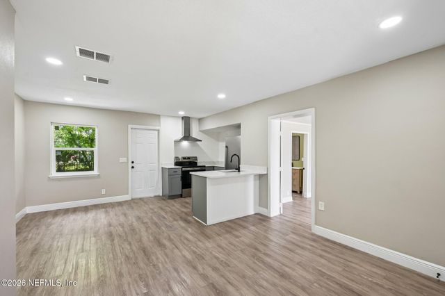 10554 DOBELL Road, Jacksonville, FL 32246