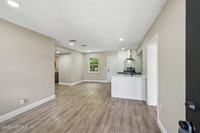 10554 DOBELL Road, Jacksonville, FL 32246
