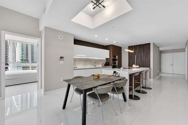 851 NE 1st Ave 1101, Miami, FL 33132