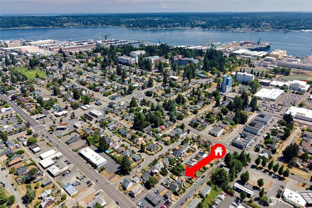 332 Bryan Avenue, Bremerton, WA 98312