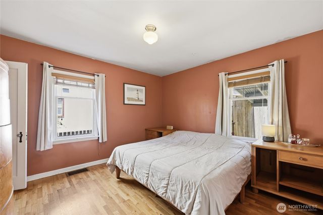 332 Bryan Avenue, Bremerton, WA 98312