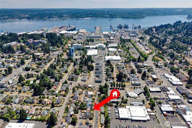 332 Bryan Avenue, Bremerton, WA 98312