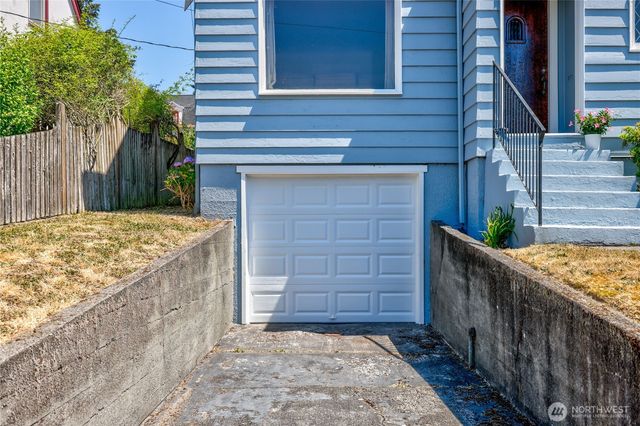 332 Bryan Avenue, Bremerton, WA 98312