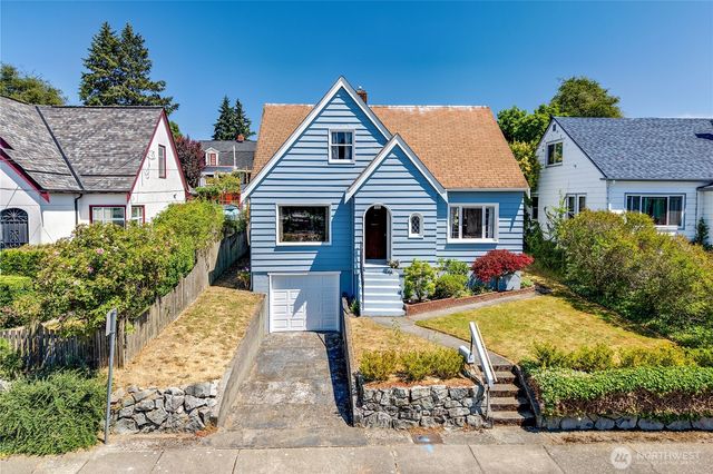 332 Bryan Avenue, Bremerton, WA 98312