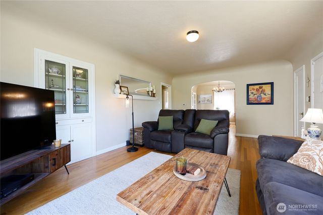 332 Bryan Avenue, Bremerton, WA 98312