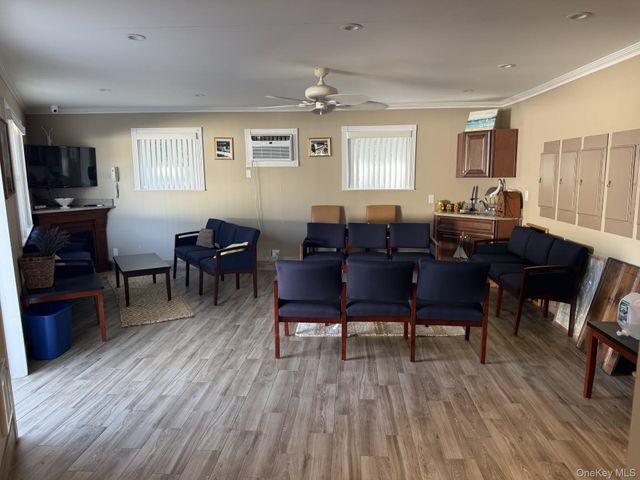 52325 County Road 48 31, Southold, NY 11971