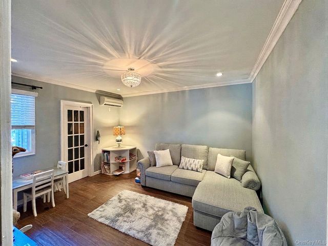 524 Beach 133rd Street, Rockaway Park, NY 11694
