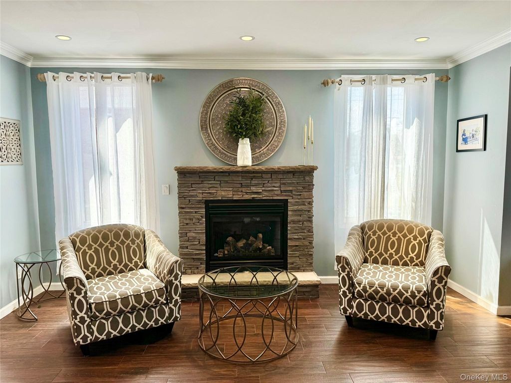 524 Beach 133rd Street, Rockaway Park, NY 11694 — photo 5