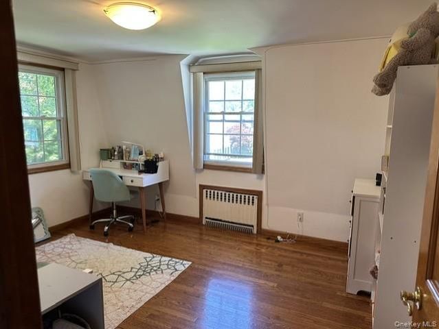 100 Rockywood Road, Manhasset, NY 11030