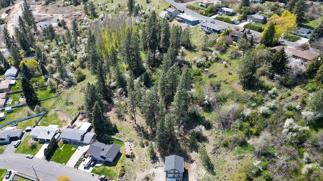 NKA N Mountain View Ln, Spokane, WA 99208