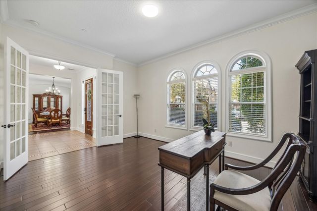 34 Windsor Court, Houston, TX 77055