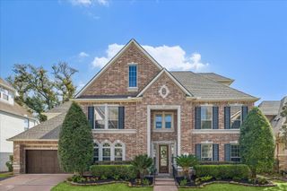 34 Windsor Court, Houston, TX 77055