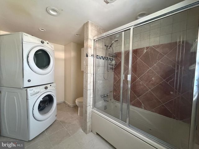 322 NICHOLSON RD, Mount Ephraim, NJ 08059
