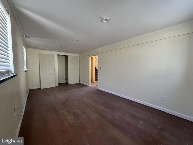 322 NICHOLSON RD, Mount Ephraim, NJ 08059