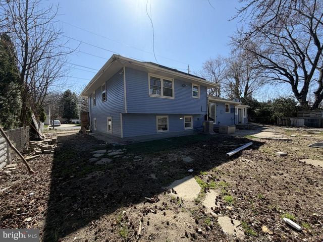 322 NICHOLSON RD, Mount Ephraim, NJ 08059