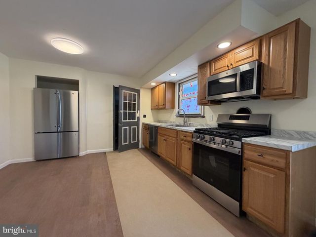 322 NICHOLSON RD, Mount Ephraim, NJ 08059