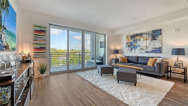 1709 N TAMIAMI TRAIL 408, Sarasota, FL 34234
