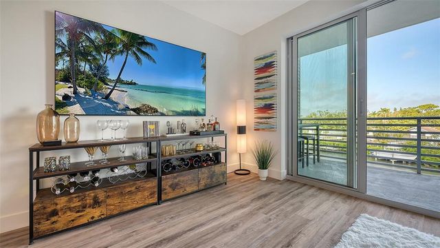 1709 N TAMIAMI TRAIL 408, Sarasota, FL 34234