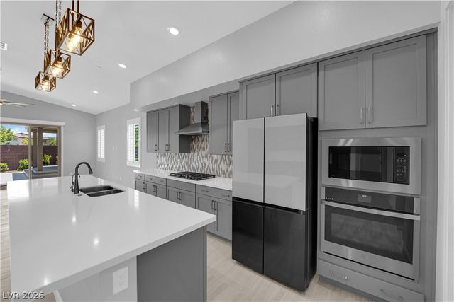 11909 Pippa Avenue, Las Vegas, NV 89138