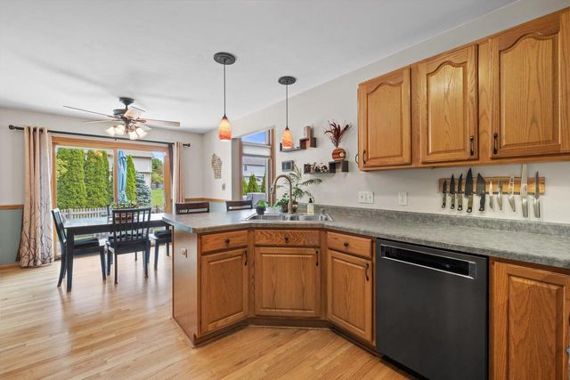 5214 28th STREET, Kenosha, WI 53144