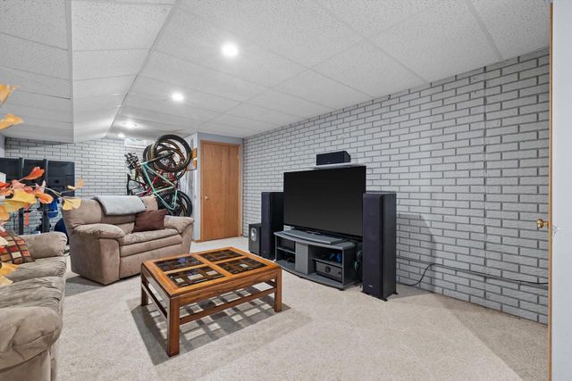 5214 28th STREET, Kenosha, WI 53144