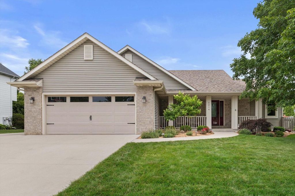 5214 28th STREET, Kenosha, WI 53144