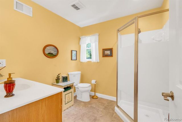 2610 Strawberry Lane, Port Huron, MI 48060