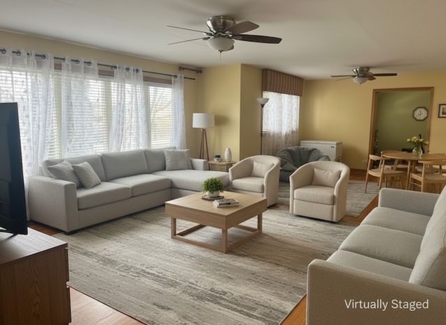 4855 N Sayre Avenue, Chicago, IL 60656