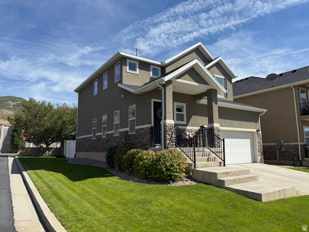 1053 BLACKSTONE DR, Fruit Heights, UT 84037 — exterior