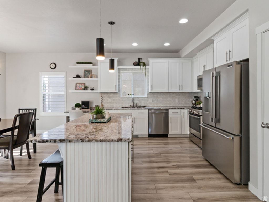 1053 BLACKSTONE DR, Fruit Heights, UT 84037 — photo 5