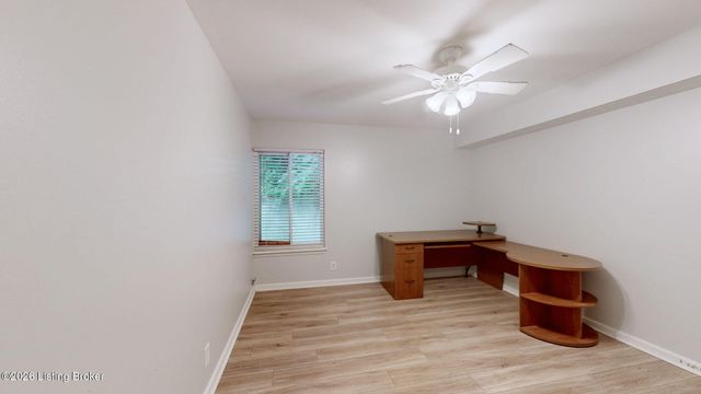 1815 Gardiner Ln APT F52, Louisville, KY 40205