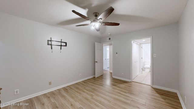 1815 Gardiner Ln APT F52, Louisville, KY 40205