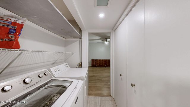 1815 Gardiner Ln APT F52, Louisville, KY 40205