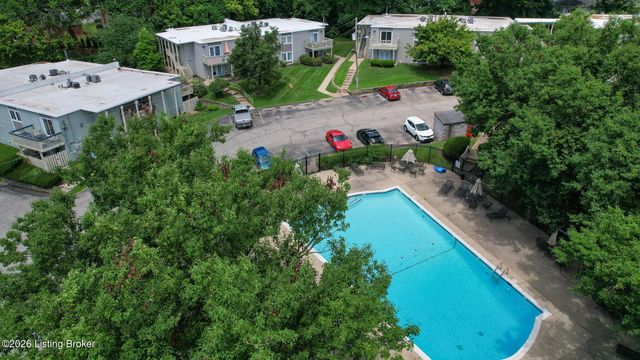 1815 Gardiner Ln APT F52, Louisville, KY 40205