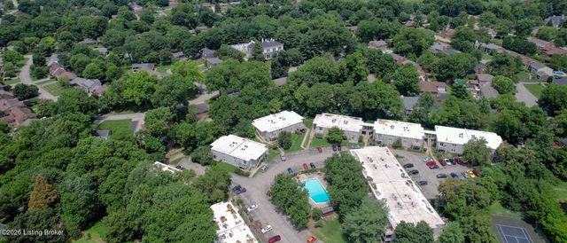 1815 Gardiner Ln APT F52, Louisville, KY 40205