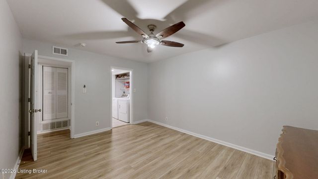 1815 Gardiner Ln APT F52, Louisville, KY 40205