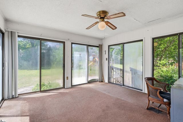 126 W Circle Avenue, Greenville, SC 29607