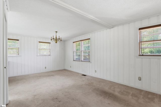 126 W Circle Avenue, Greenville, SC 29607