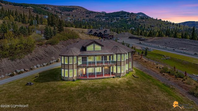 16905 Olena Pointe Circle, Anchorage, AK 99516