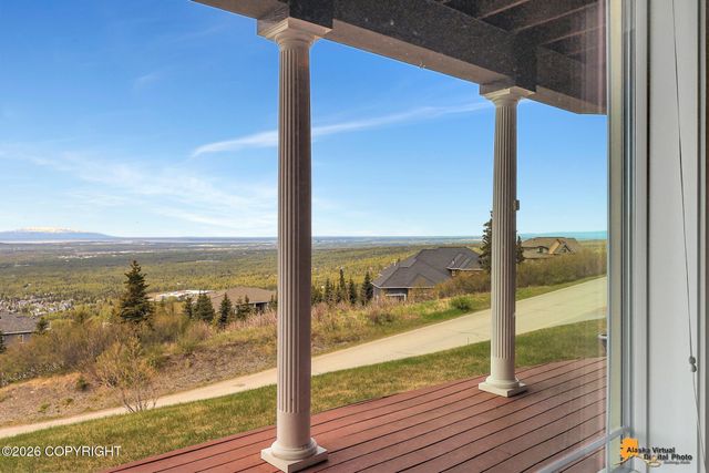 16905 Olena Pointe Circle, Anchorage, AK 99516